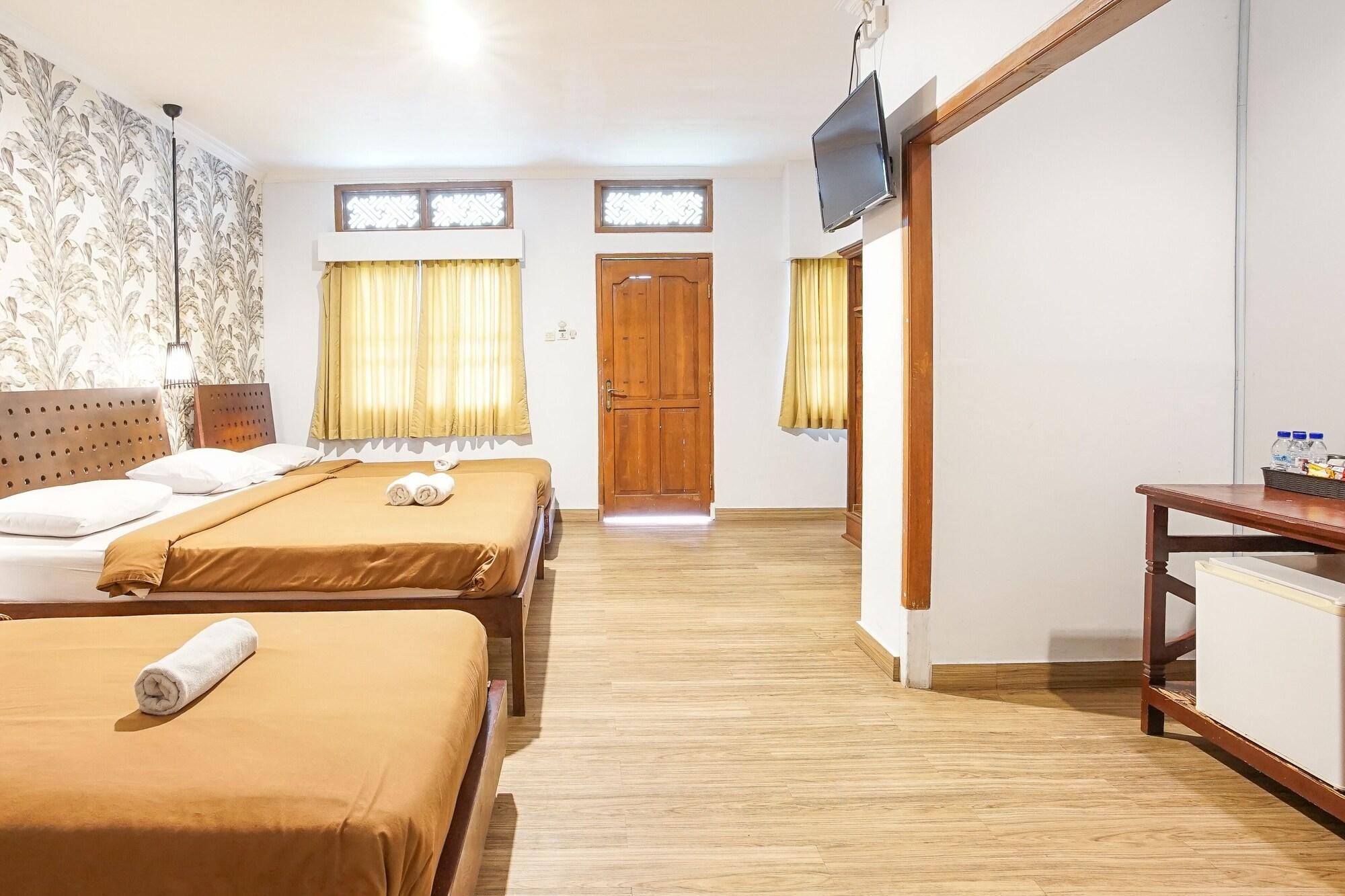 Gemini Star Hotel Кута Екстериор снимка