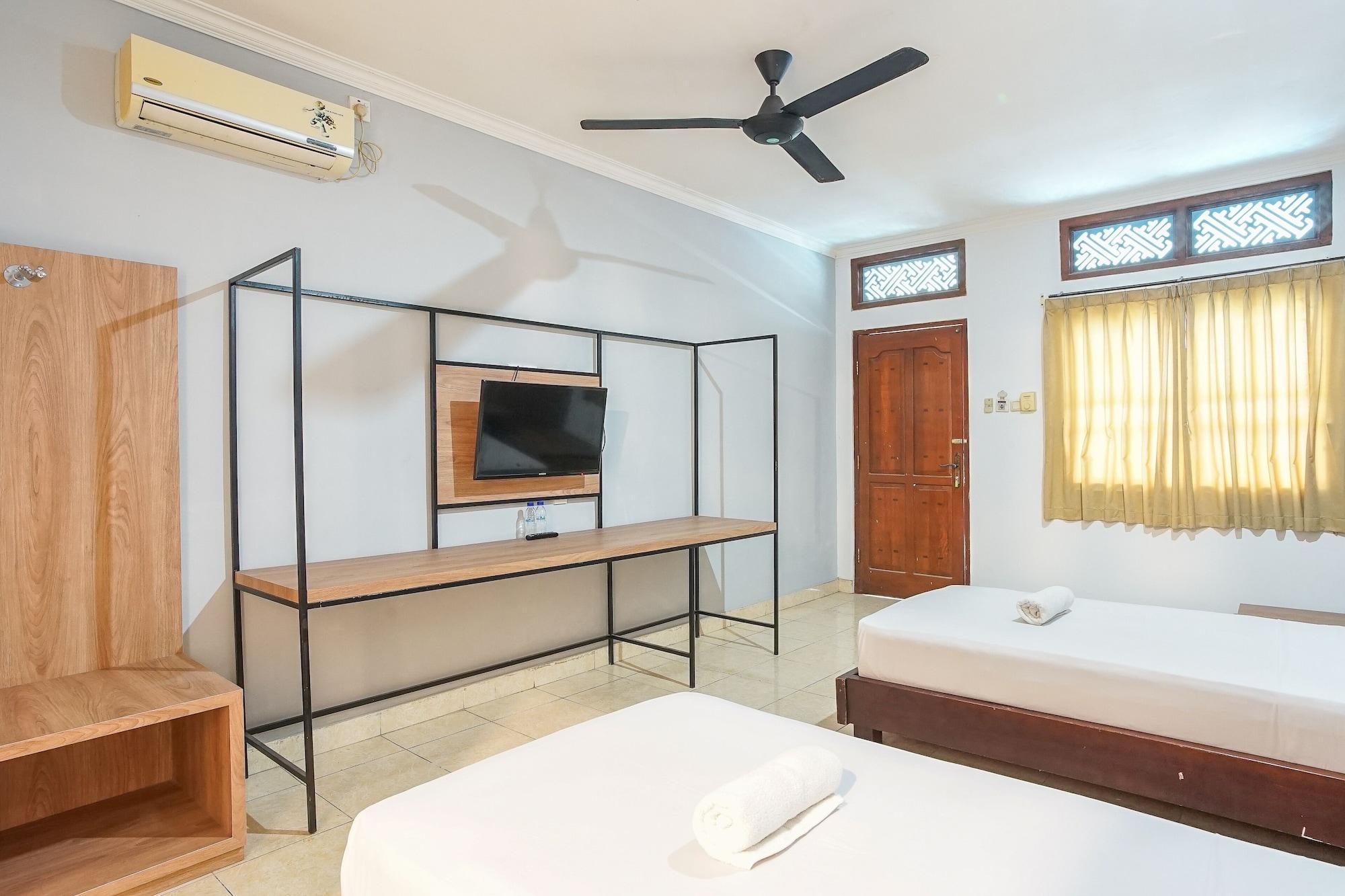 Gemini Star Hotel Кута Екстериор снимка
